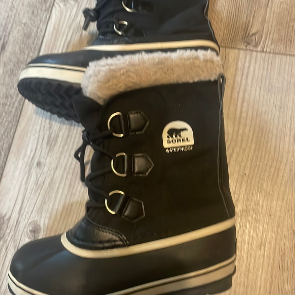 Kids Sorel boots
